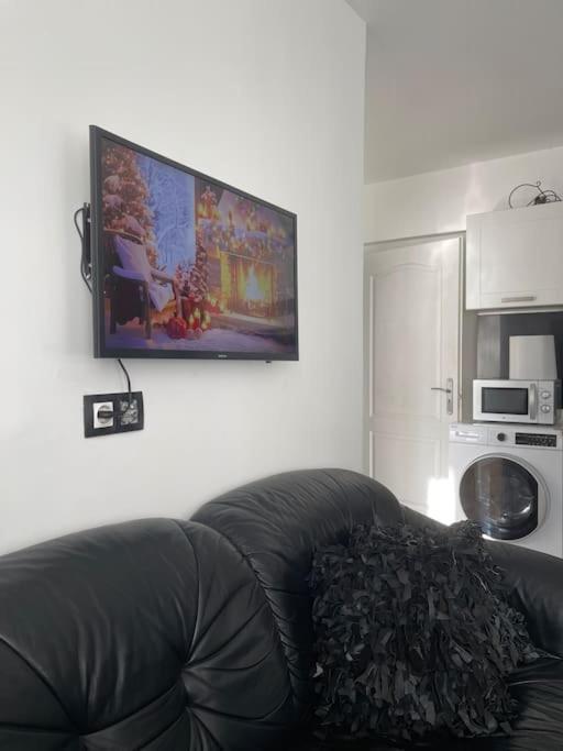 Apartment In Mariahilferstrasse/schwendermarkt Vienna